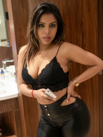 housewife call girls Manali